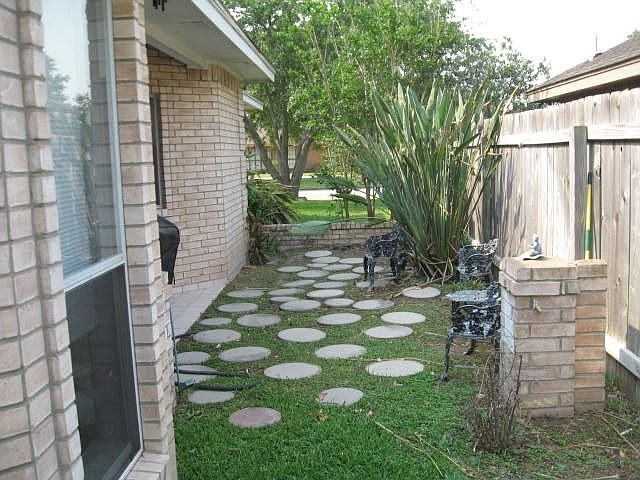 2nd image of 5408 Palm Valley Dr S