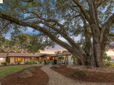1531 Foster Rd, Napa, CA, 94558