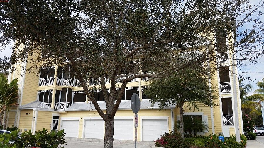 1st image of 4450 Chickee Hut Ct