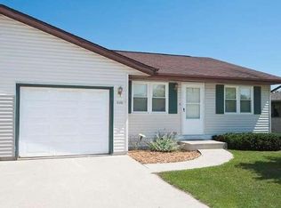102 N Lar Ann St, Belgium, WI 53004