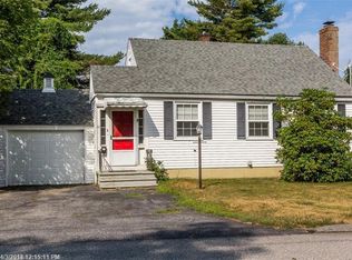 21 Orchard Rd, Cape Elizabeth, ME 04107
