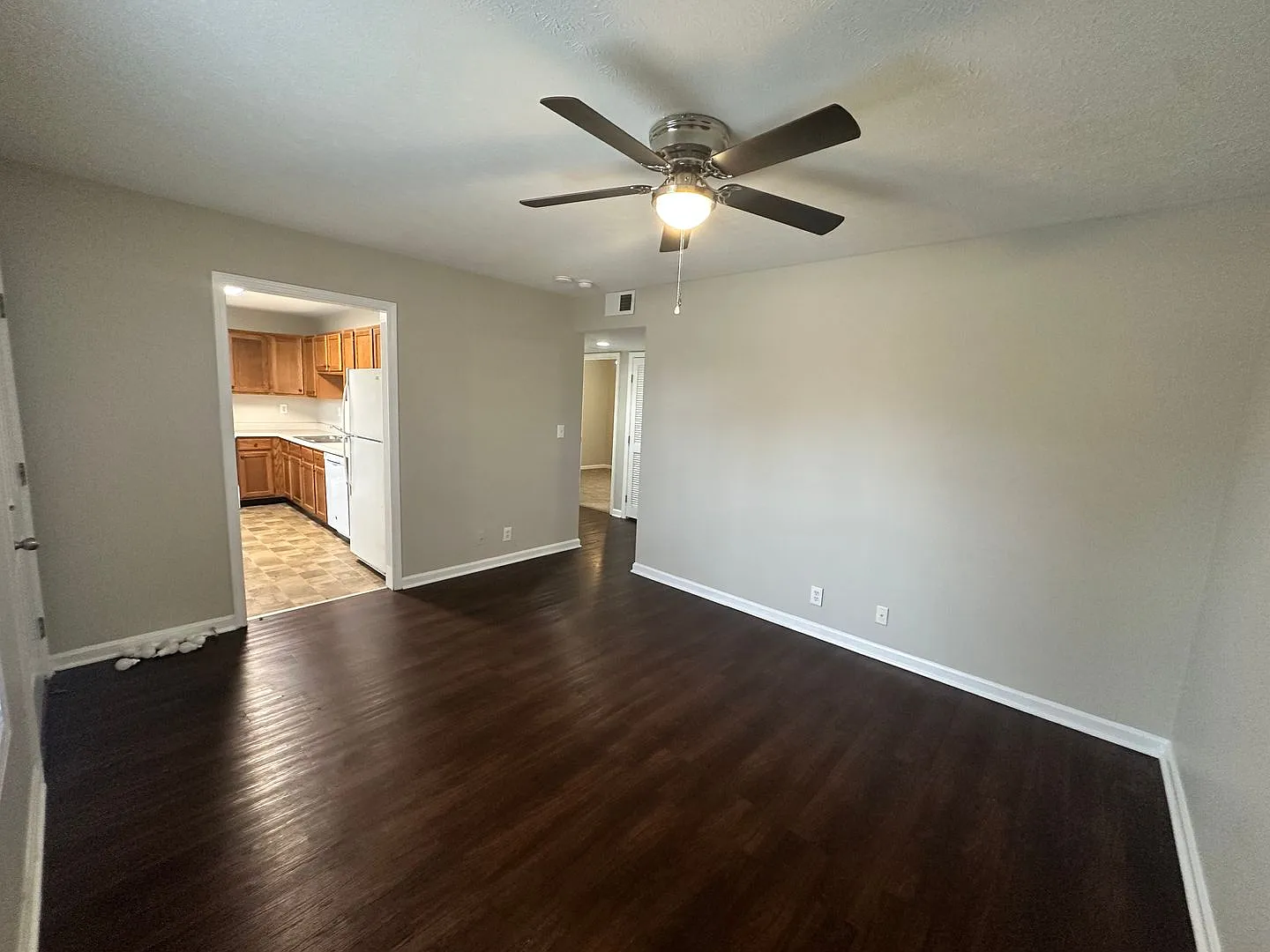 10012 Michaele Lane — Photo 3