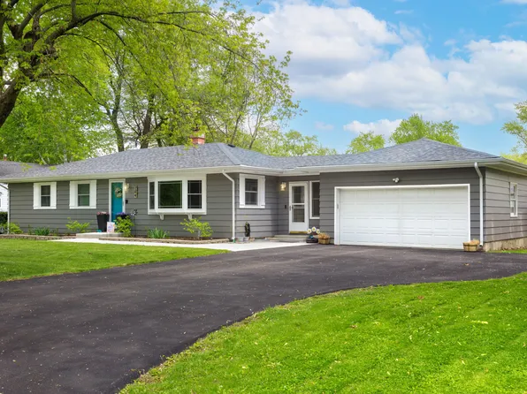 309 Hoxie Ave, Elgin, IL 60123