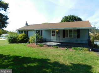 3913 Irish Creek Rd, Bernville, PA 19506