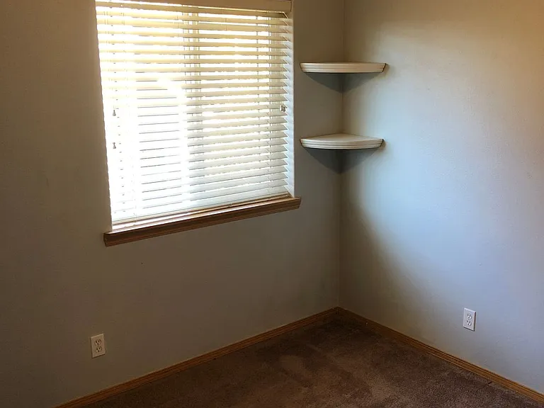 2687 NW Oak Ridge Dr — Photo 24