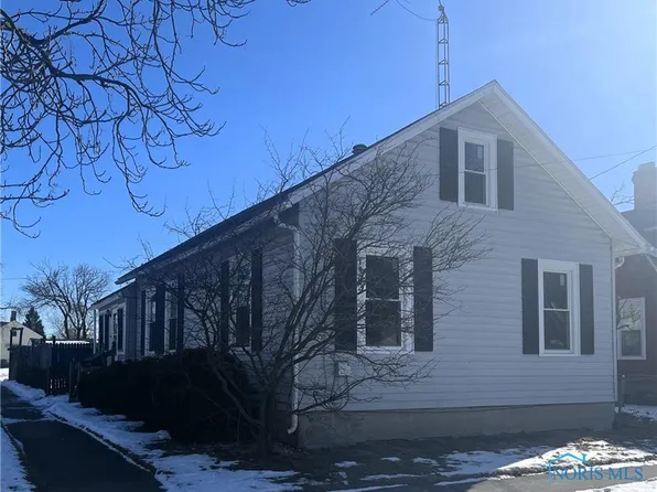 1402 Clinton St, Sandusky, OH 44870