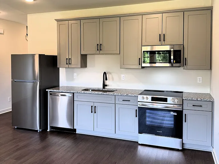 2508 Freeman Rd SW — Photo 13