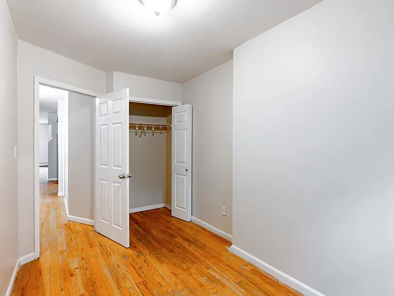 144 Monroe St #3 — Photo 6