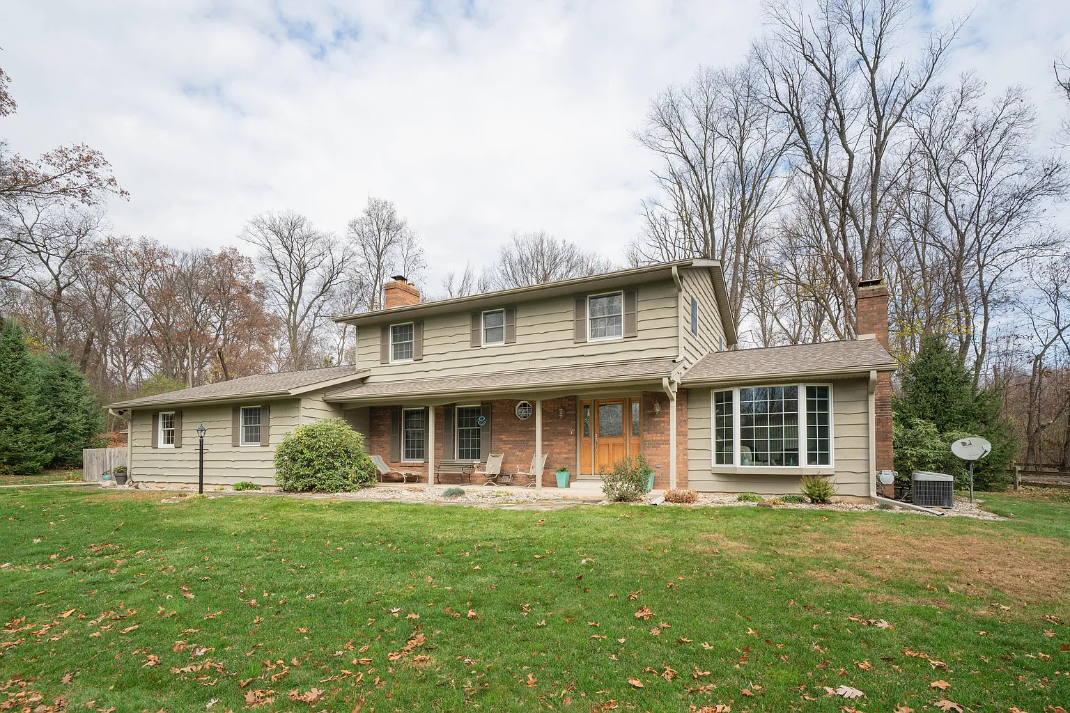 5257 E Fg Ave photo 1
