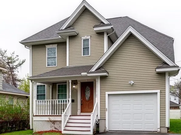 133 Puritan Ave, Worcester, MA 01604