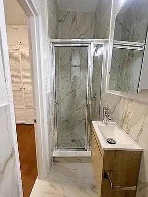 Rented by Rachel Realty | media 8