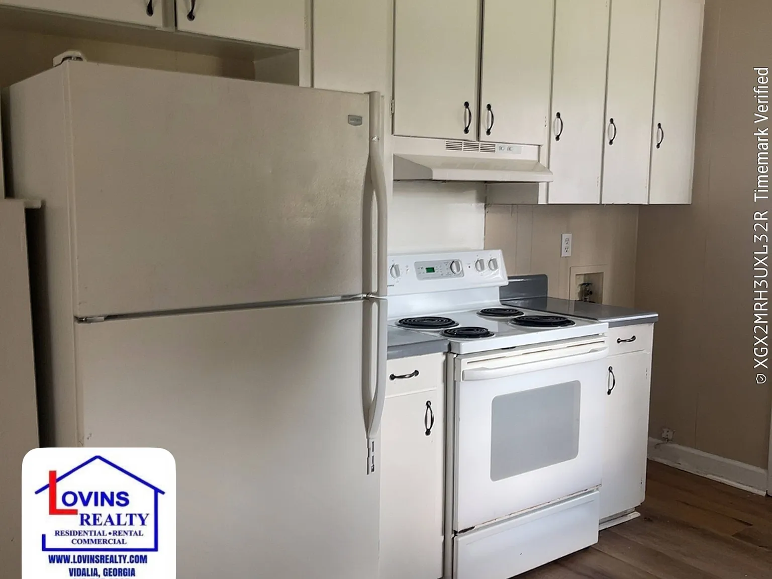 Hart - 204- 206 Nita Dr. - 206 B — Photo 2