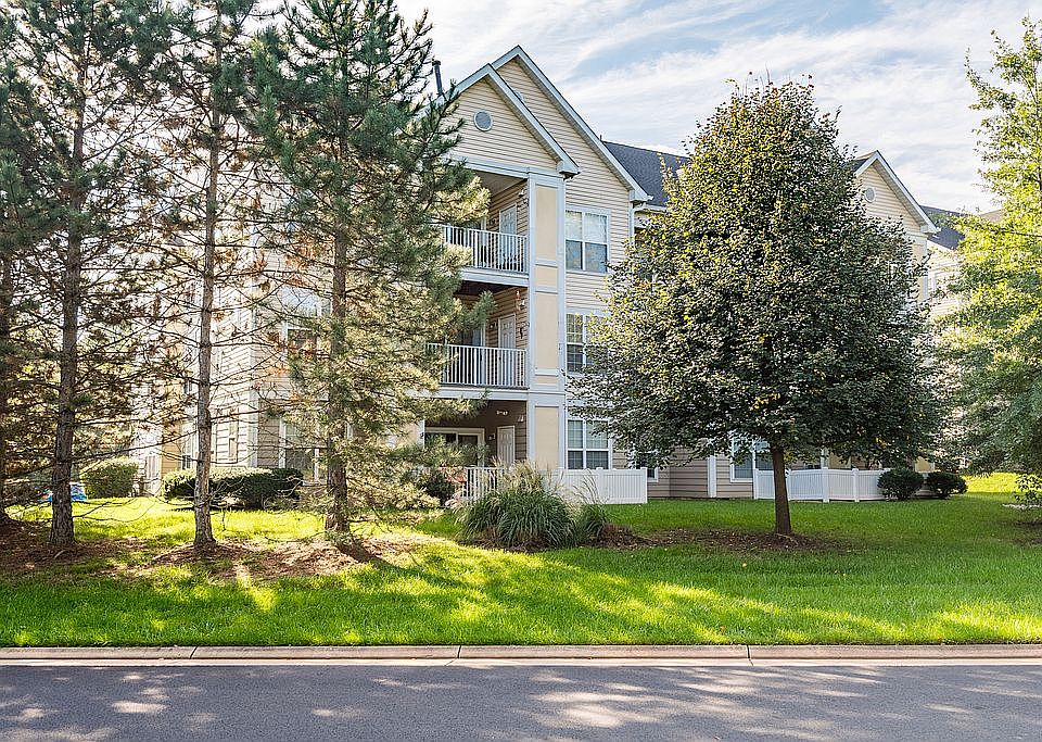 1st image of 20901 Cedarpost Sq Unit 203