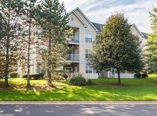 20901 Cedarpost Sq UNIT 203, Ashburn, VA 20147