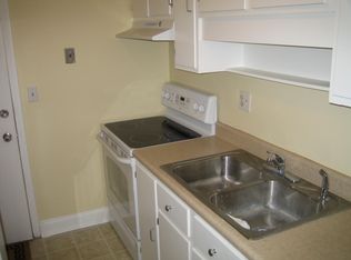 307 Loudon Rd APT 522, Blacksburg, VA 24060