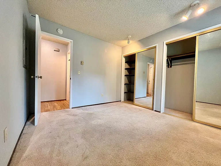 4656 SW Comus Pl — Photo 18