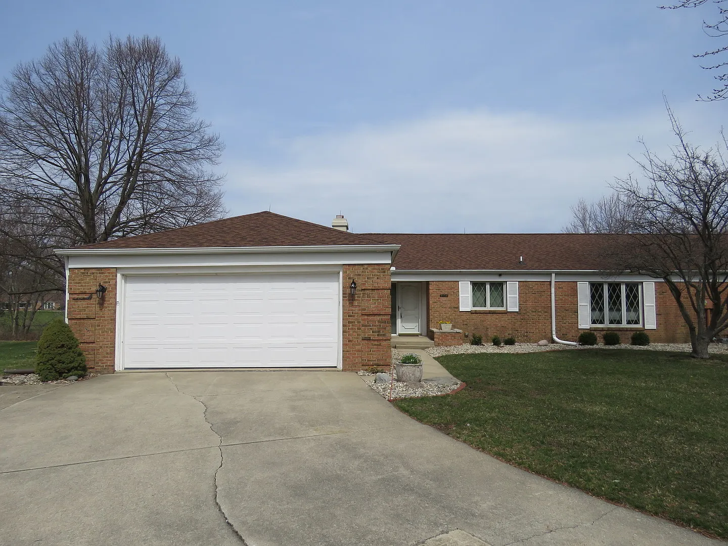 3816 Fields South Ct photo 1