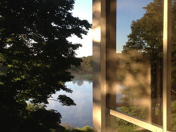 4th image of 6390 Lakeshore Dr