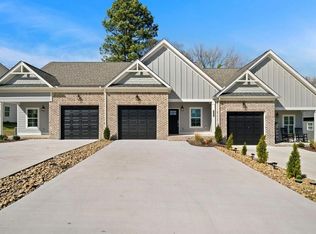 141 Andros Dr, Dalton, GA 30721