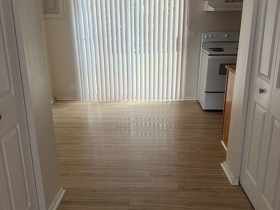 2nd image of 1868 S Breiel Blvd #1868
