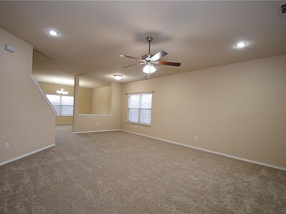 2nd image of 2914 N 14th Pl