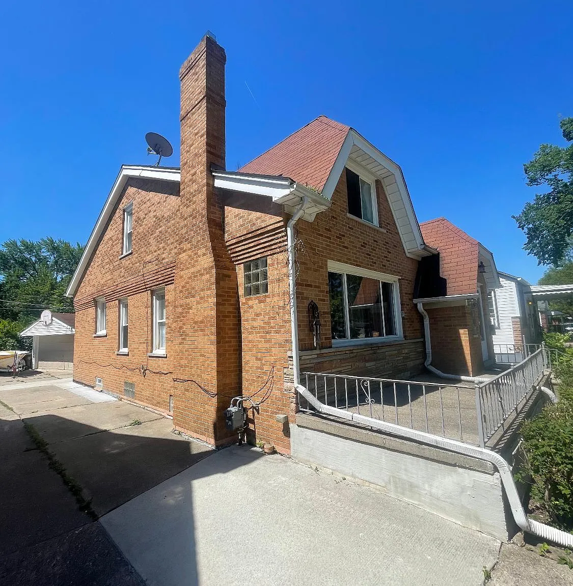 3 bed, 1506 sqft, $2,400 — Photo 2