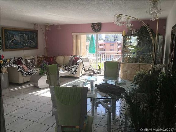 5th image of 17051 NE 35th Ave APT 310