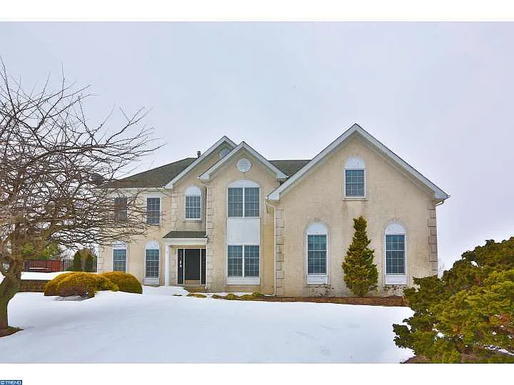 27 Yale Dr photo 1