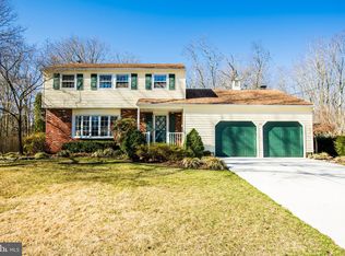 1713 Red Oak Rd, Williamstown, NJ 08094