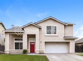 823 Marsh Creek Dr, Sacramento, CA 95838