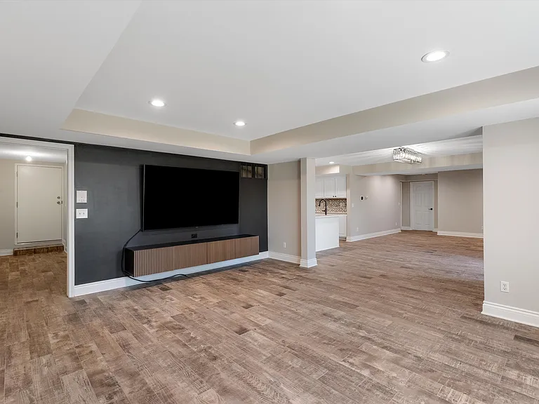 1113 N Old Woodward Ave #78 — Photo 15