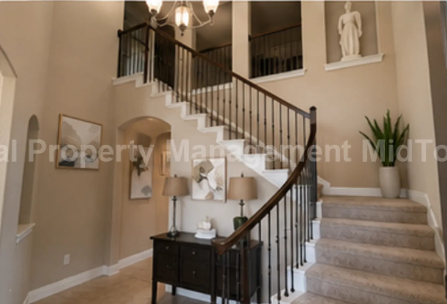 Spacious 4-Bedroom Executive Home with Optional Furnishings! — Photo 2