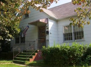 918 N 3rd St, Springfield, IL 62702