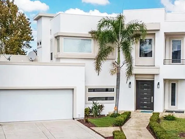 309 N Mockingbird Ave #H — Photo 1