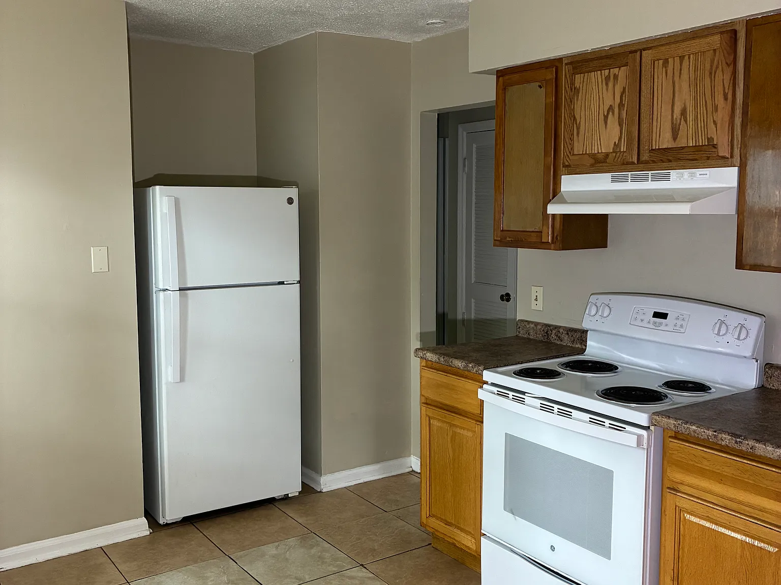7 Oak Forest Ln — Photo 2