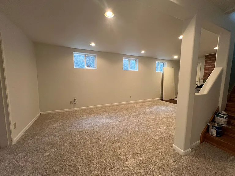 495 Jennifer St — Photo 13