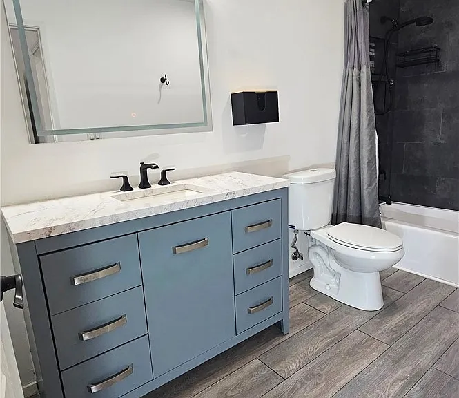 1139 W Badillo St — Photo 18
