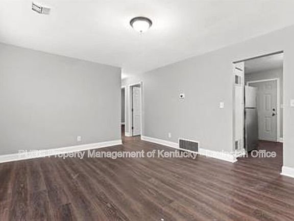 2nd image of 1013 Patricia Ln