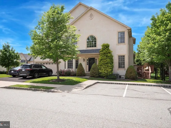 1549 Kellogg Dr, Lower Gwynedd, PA 19002