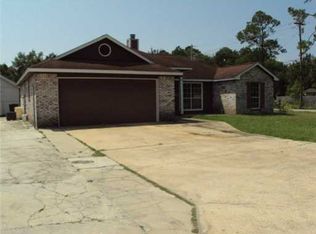 8020 Ridgecrest Cir, Biloxi, MS 39532