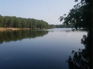 138 Waterside Dr, Iva, SC 29655