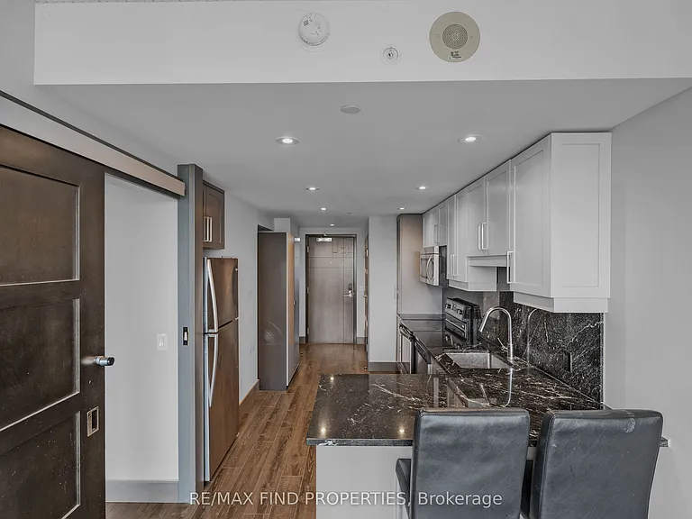 330 Phillip St #2709 — Photo 13