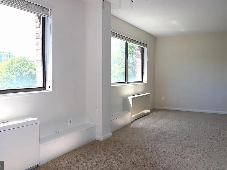3515 Washington Blvd N #501 — Photo 7