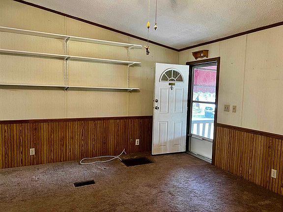4th image of 118 Crystal Ln
