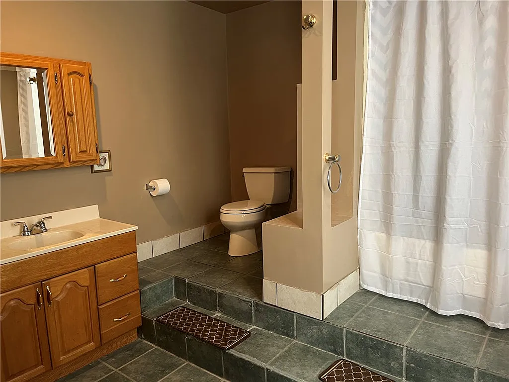 1 bed, $1,250 — Photo 3