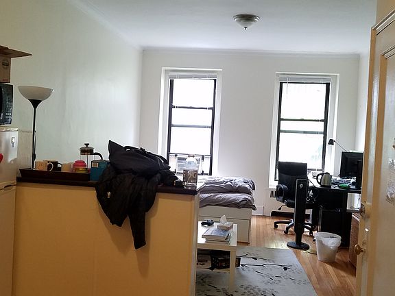 2nd image of 205 E 73rd St APT 12