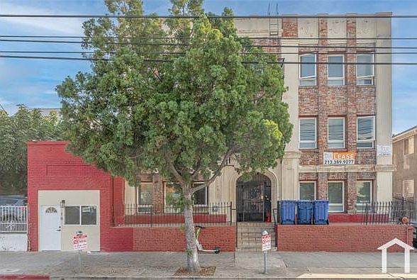 1st image of 4418 W Pico Blvd APT 204