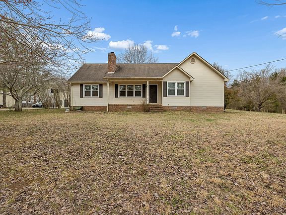 2nd image of 3669 Bluff Springs Rd