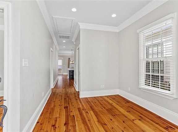 4th image of 3830 Annunciation St