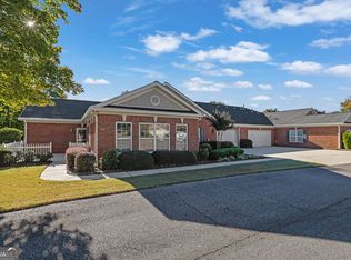 593 Sawnee Corners Blvd, Cumming, GA 30040